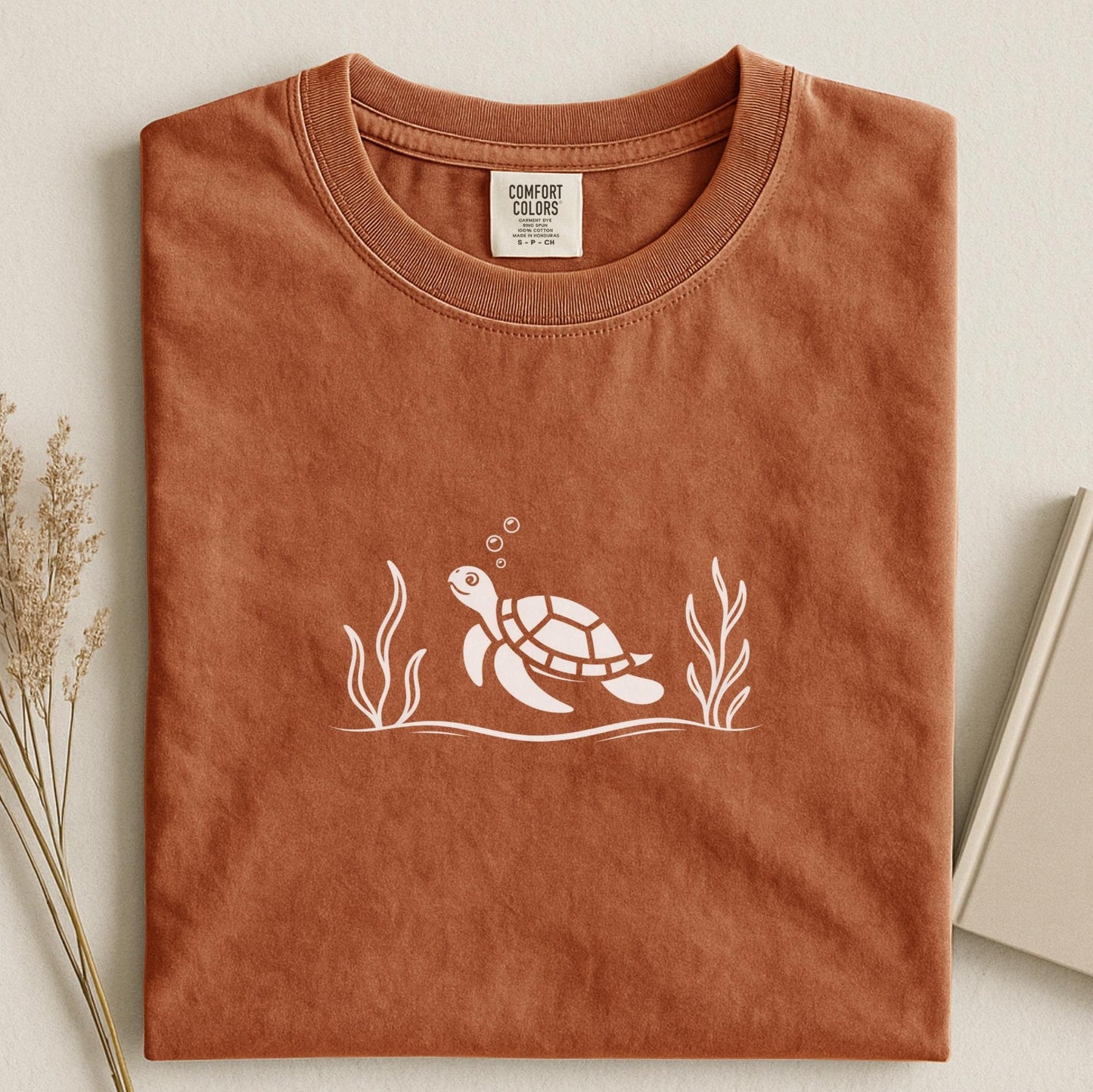 Minimal Sea Turtle T-Shirt