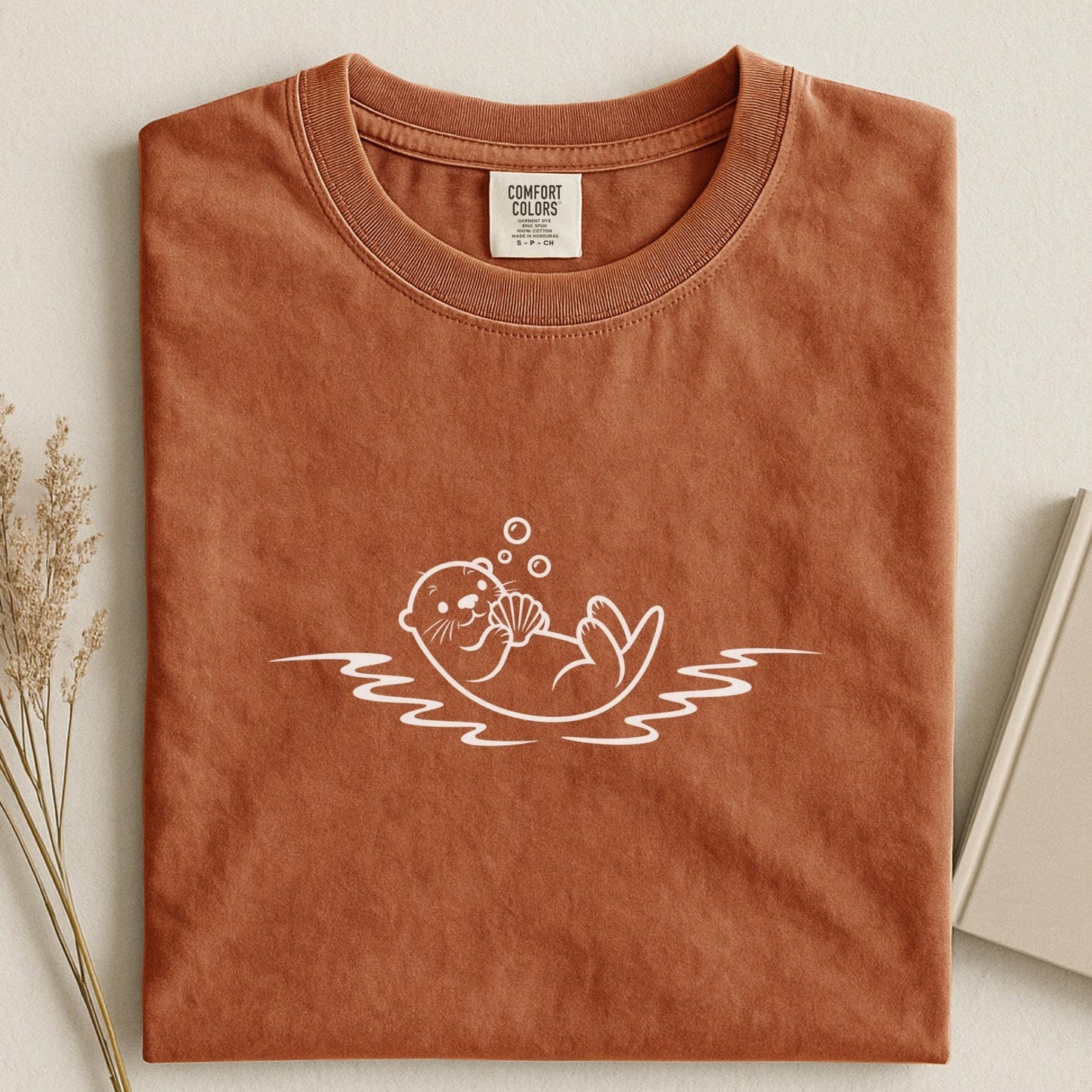 Minimal Otter T-Shirt