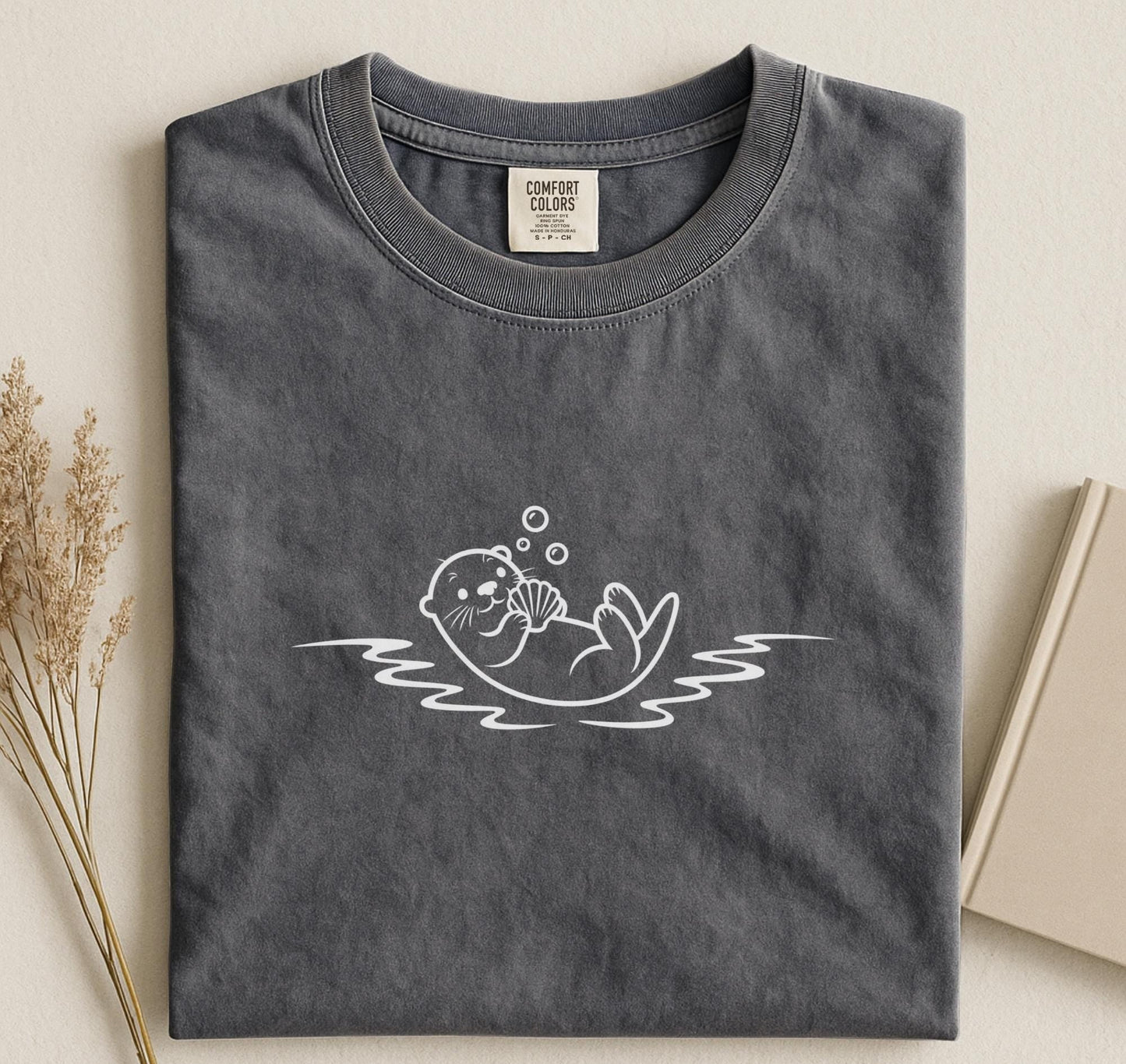 Minimal Otter T-Shirt